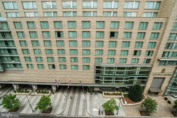 $7,850 | 1177 22nd Street Northwest, Unit 8J, Washington, DC 20037