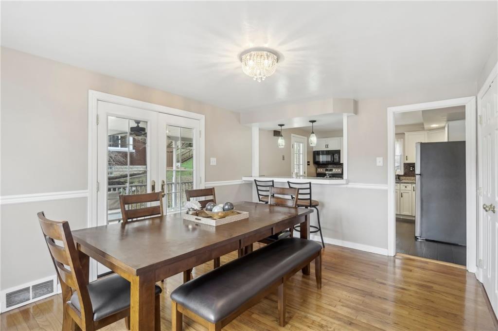 2093 Noblestown Road Pittsburgh, PA 15205 - Photo 13 of 50