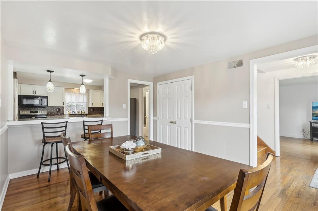 2093 Noblestown Road Pittsburgh, PA 15205 - Photo 14 of 50