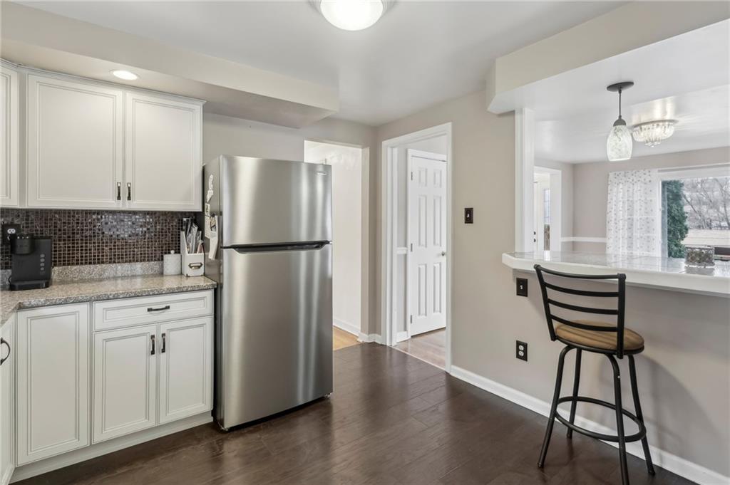 2093 Noblestown Road Pittsburgh, PA 15205 - Photo 20 of 50