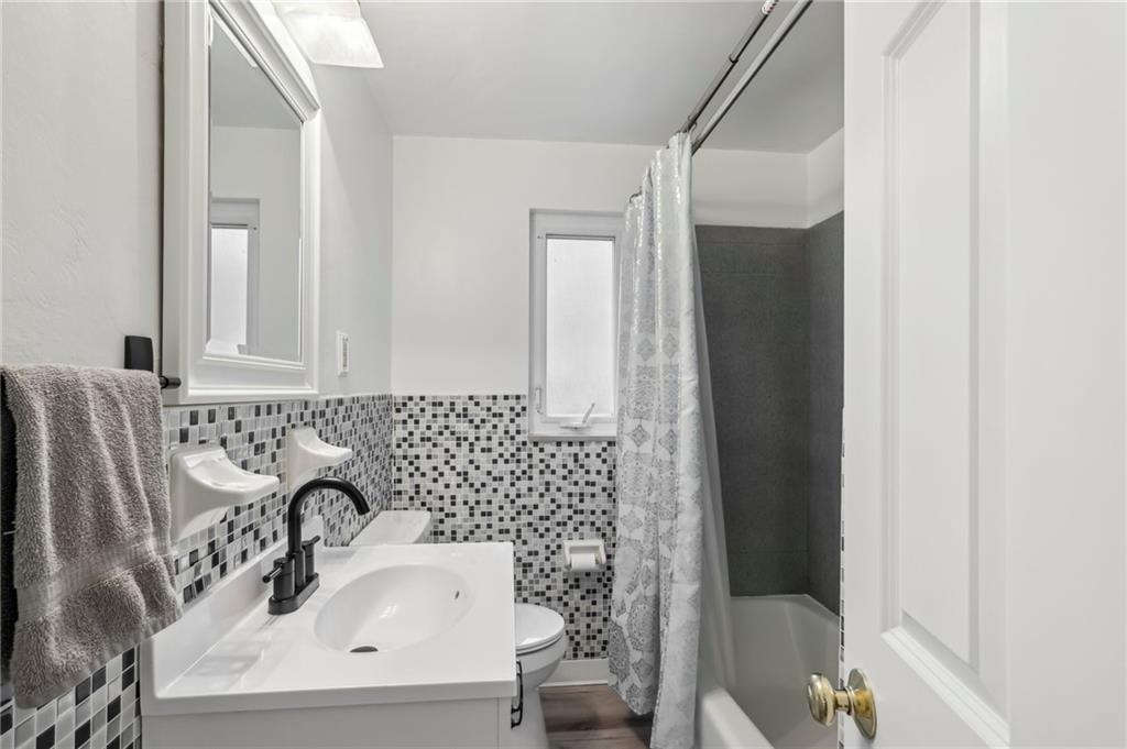 2093 Noblestown Road Pittsburgh, PA 15205 - Photo 23 of 50