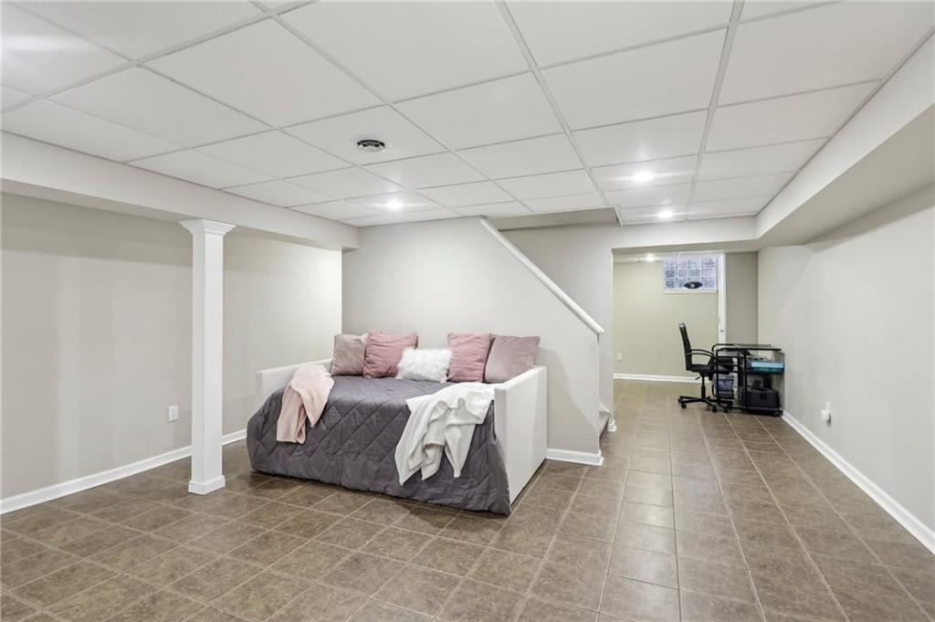 2093 Noblestown Road Pittsburgh, PA 15205 - Photo 38 of 50