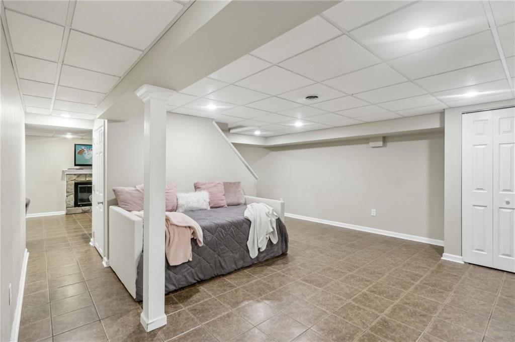 2093 Noblestown Road Pittsburgh, PA 15205 - Photo 39 of 50