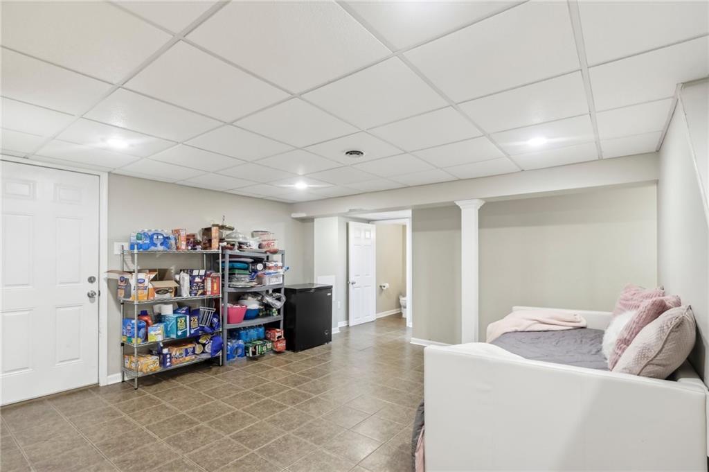 2093 Noblestown Road Pittsburgh, PA 15205 - Photo 43 of 50