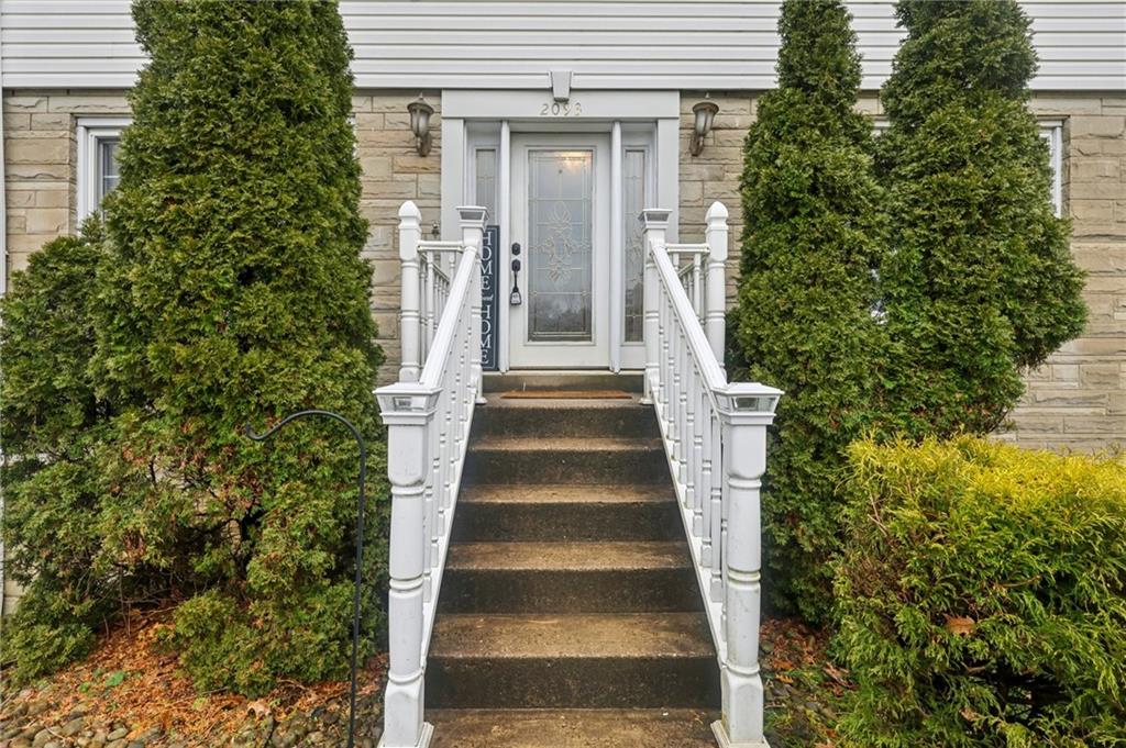 2093 Noblestown Road Pittsburgh, PA 15205 - Photo 5 of 50 Welcome Home!