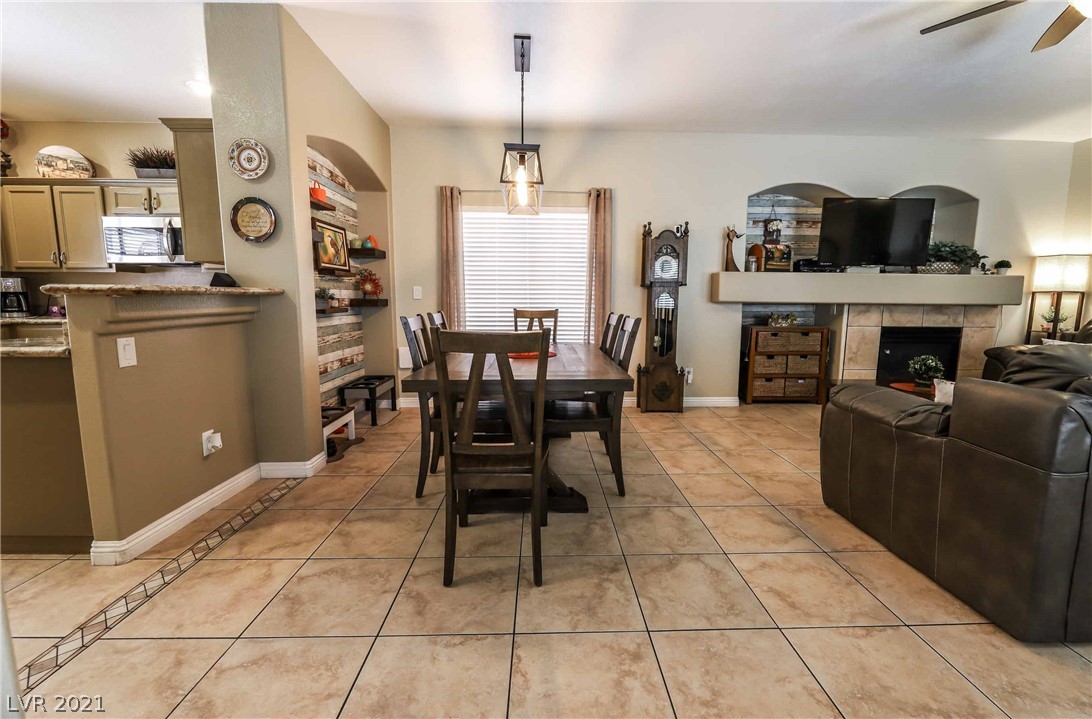 8911 Deep Ridge Court Las Vegas, NV 89178 - Photo 12 of 44