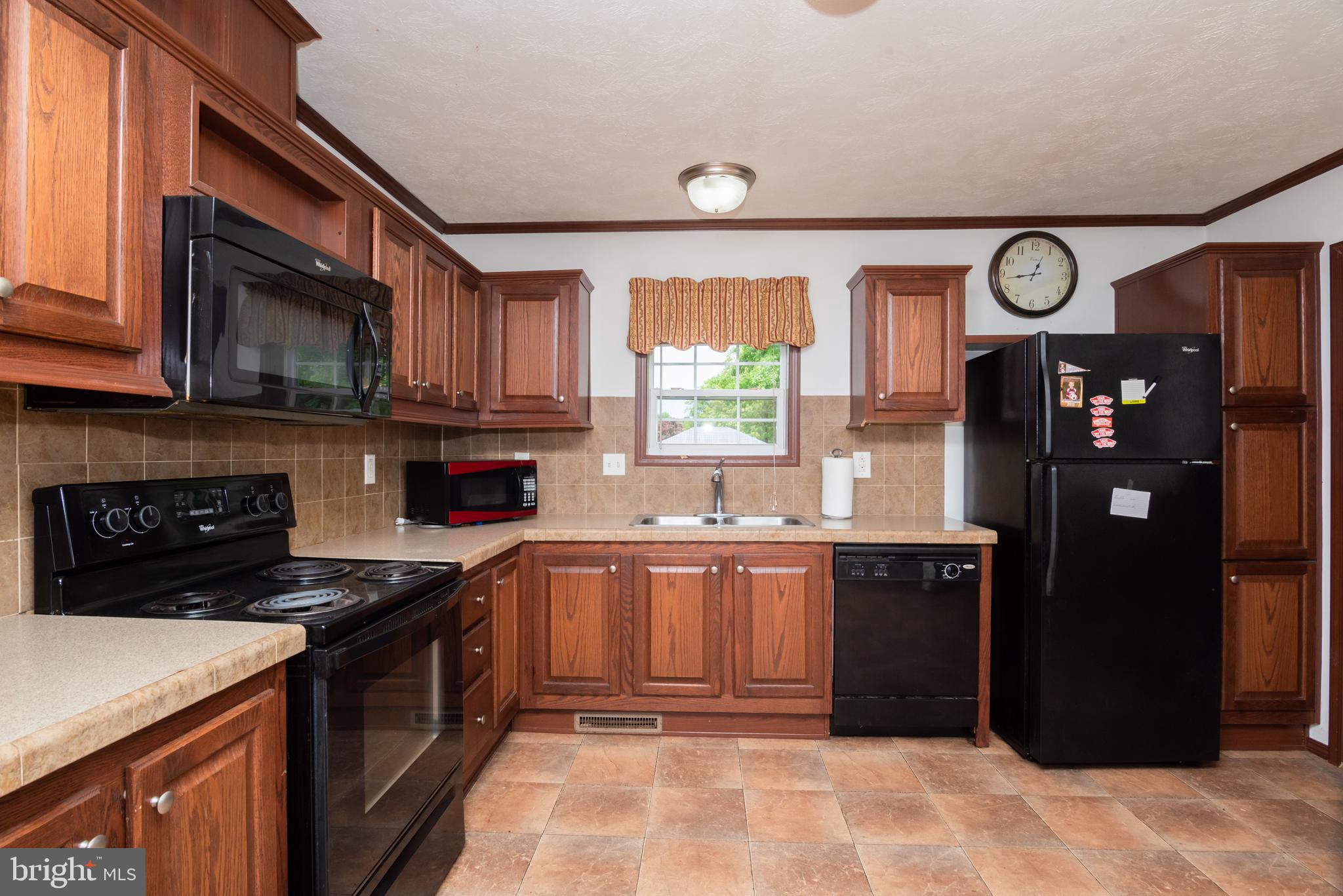 23194 Harrison Road Deal Island, MD 21821 - Photo 7 of 35 Gallery Image 7