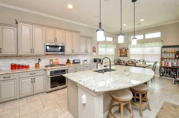 $415,000 | 1919 Ascot Dew Court, Richmond, TX 77469