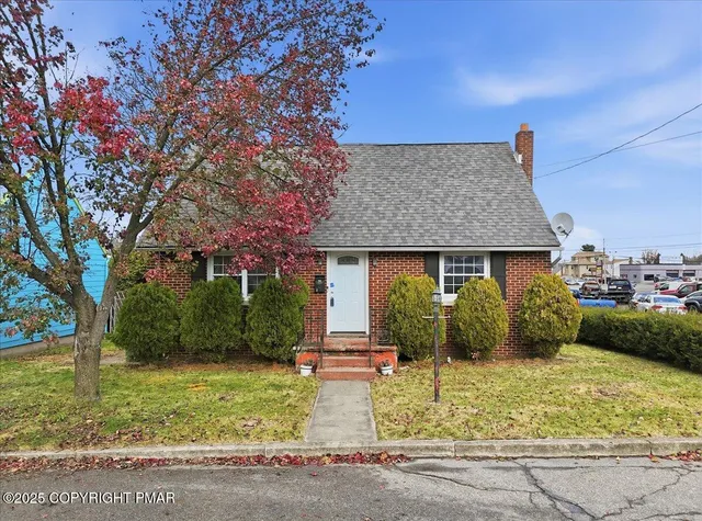 $234,900 | 9 Park Street, West Hazleton, PA 18202