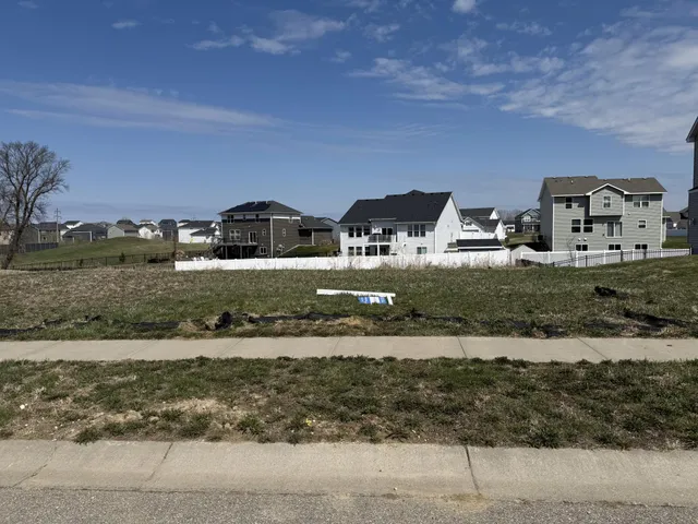 $134,900 | 242 Lori Lane, Delano, MN 55328