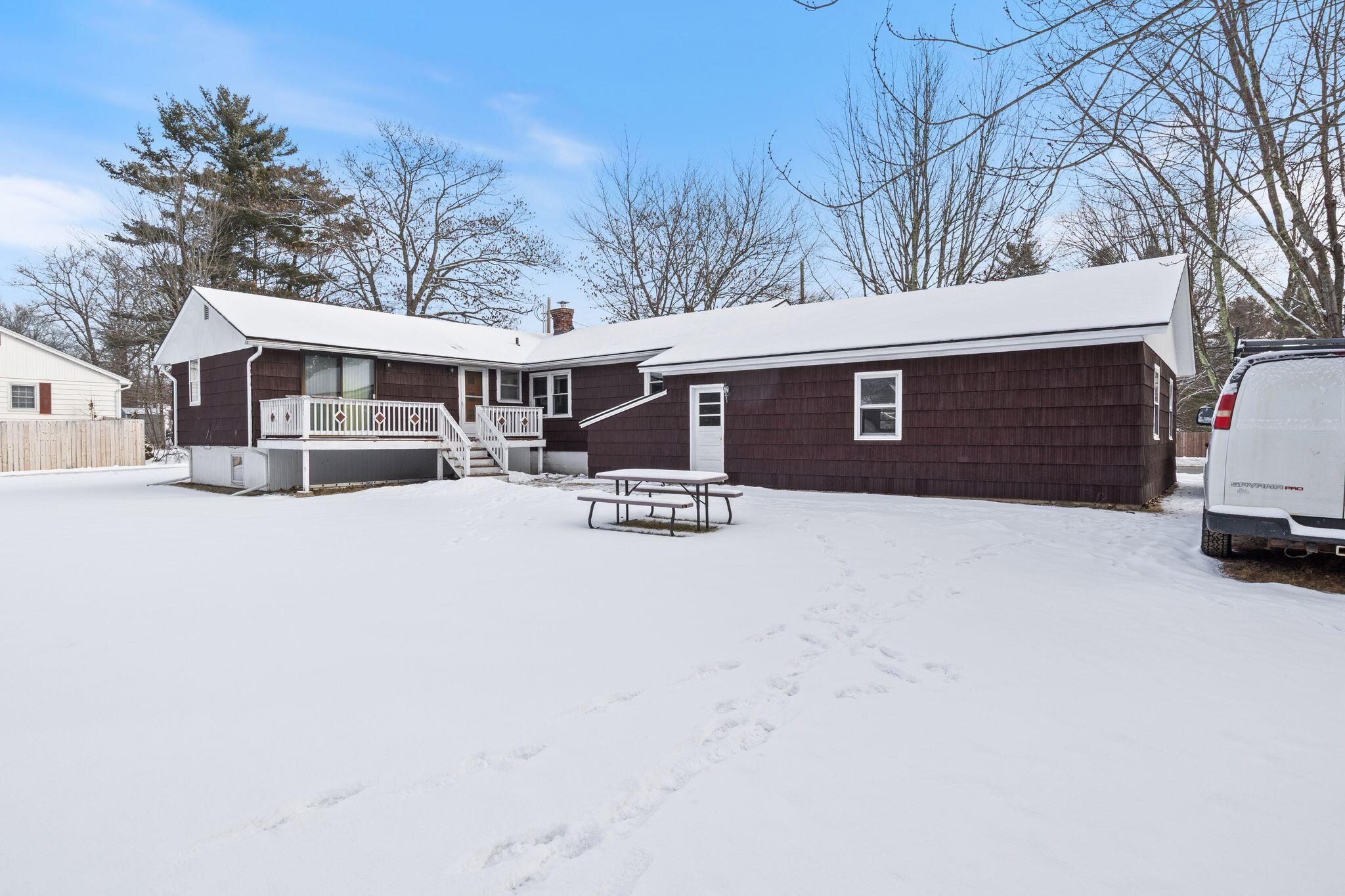 6 Garfield Street Saco, ME 04072 - Photo 6 of 42 6_Garfield_St_23