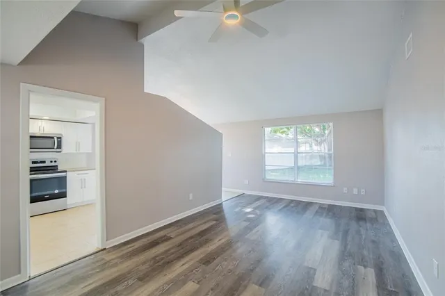 $335,000 | 611 Highview Circle North, Brandon, FL 33510