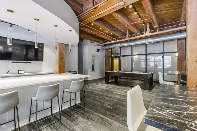 $360,000 | 1040 West Adams Street, Unit 416, Chicago, IL 60607