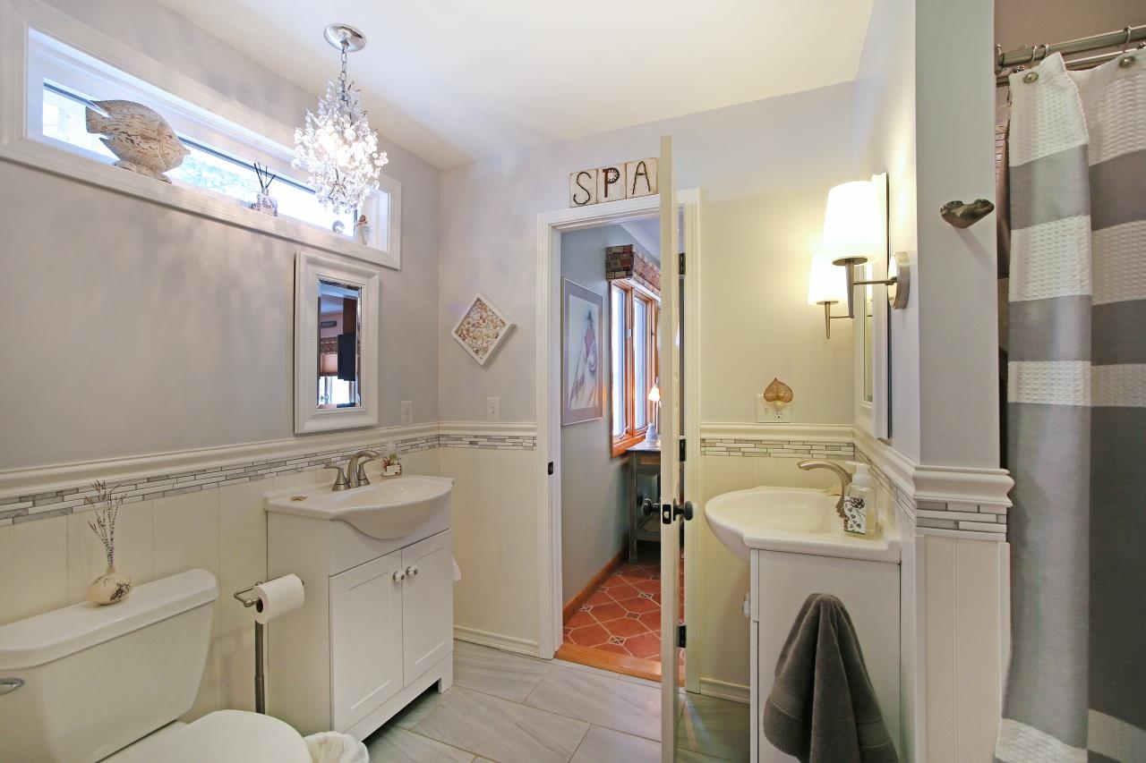 1 Grandview Avenue Derry, NH 03038 - Photo 35 of 60