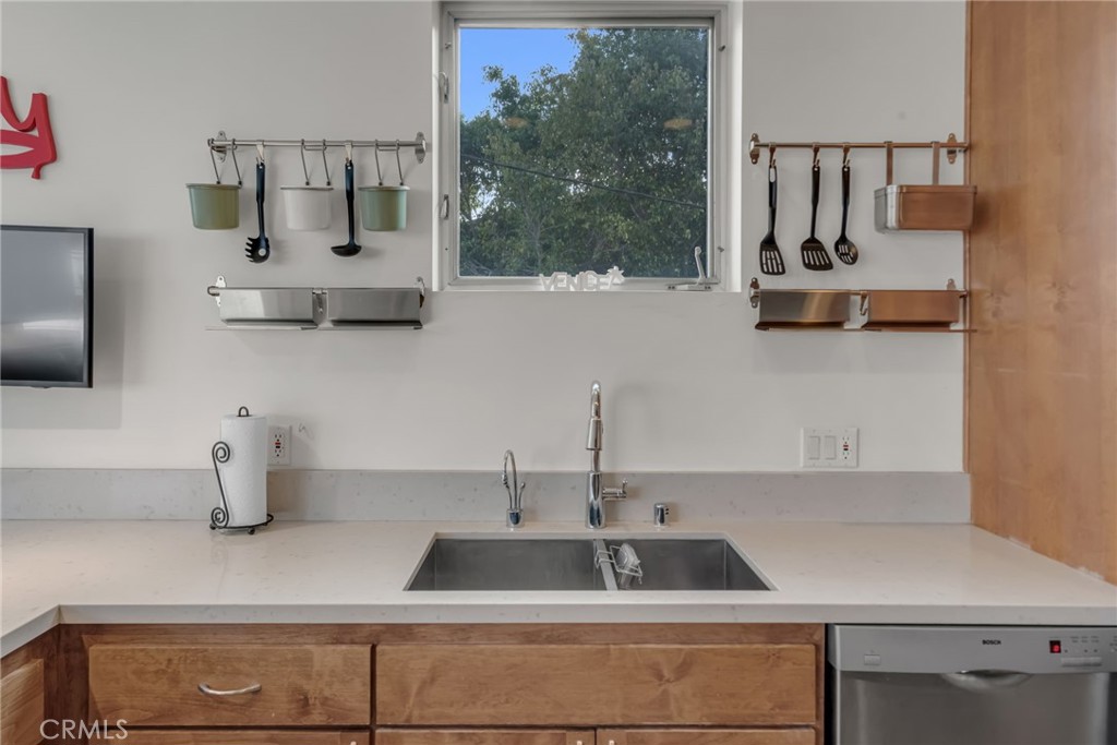 302 South Venice Boulevard Venice, CA 90291 - Photo 14 of 41 Gallery Image 14