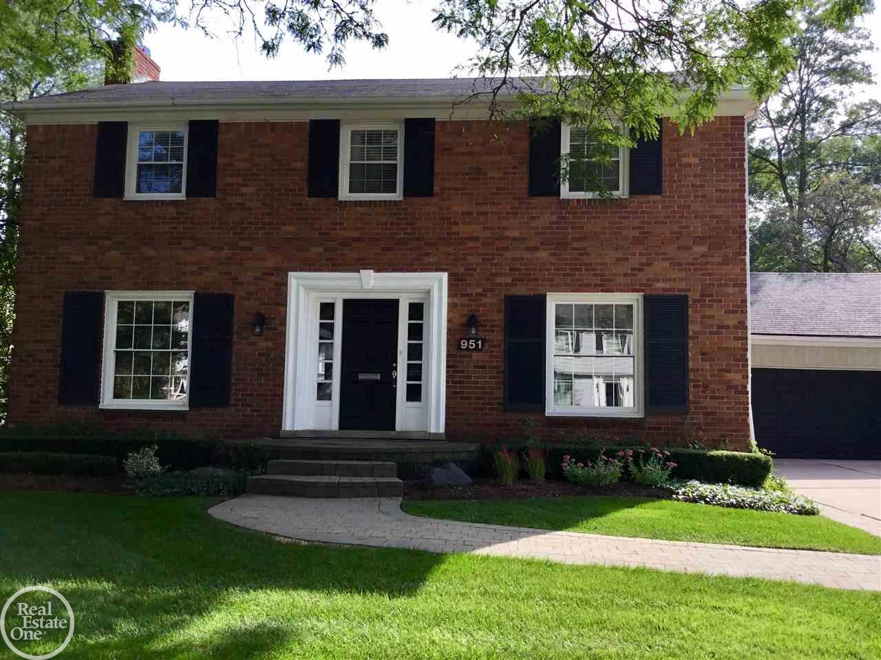 951 North Oxford Road Grosse Pointe Woods, MI 48236 - Photo 32 of 32