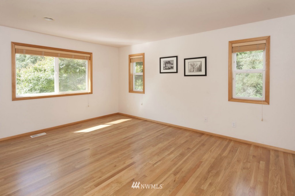 1906 243rd Street Southwest Bothell, WA 98021 - Photo 15 of 23