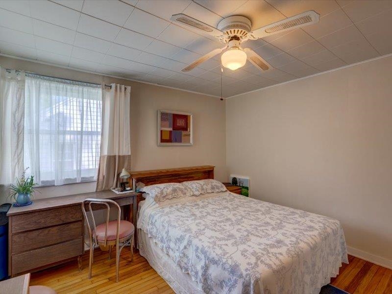 201 North Owen Drive Madison, WI 53705 - Photo 19 of 44