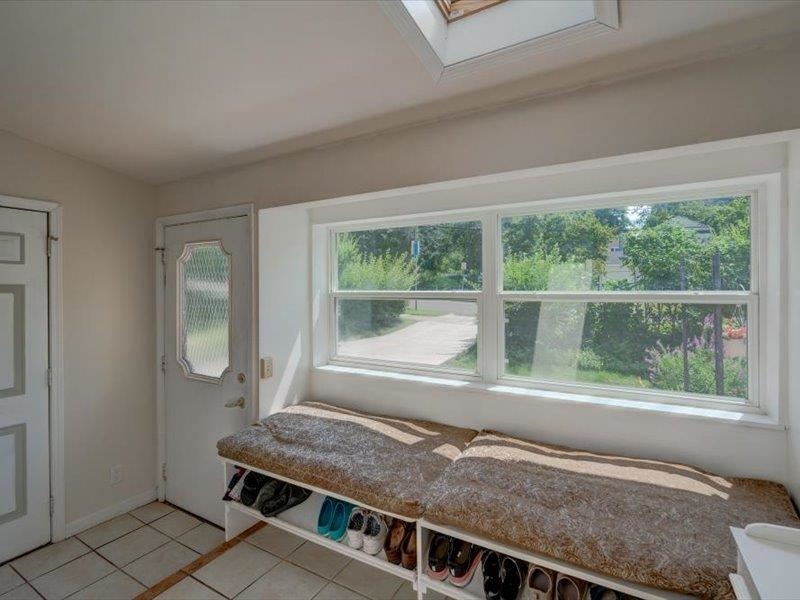 201 North Owen Drive Madison, WI 53705 - Photo 27 of 44