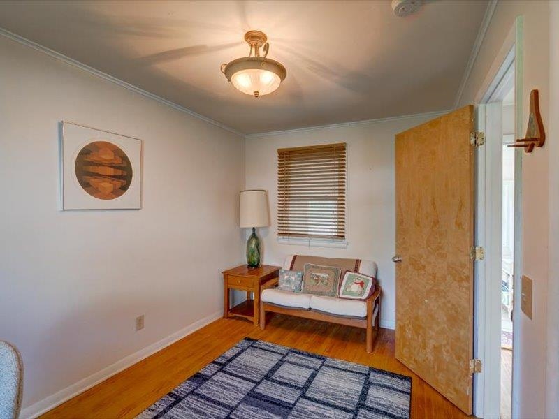 201 North Owen Drive Madison, WI 53705 - Photo 31 of 44