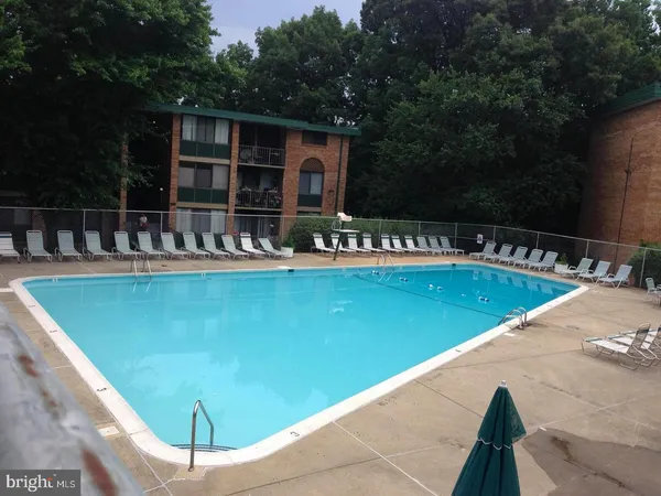 $1,750 | 491 North Armistead Street, Unit 101, Alexandria, VA 22312