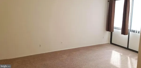 $1,750 | 491 North Armistead Street, Unit 101, Alexandria, VA 22312