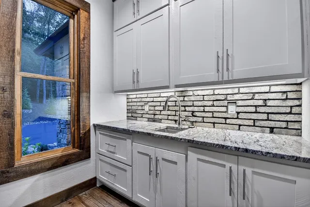 $2,850,000 | 101 Bennett Springs Court, Mineral Bluff, GA 30559