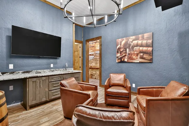 $2,850,000 | 101 Bennett Springs Court, Mineral Bluff, GA 30559