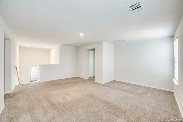 $2,000 | 10054 Bur Sedge, San Antonio, TX 78254