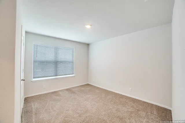 $2,000 | 10054 Bur Sedge, San Antonio, TX 78254