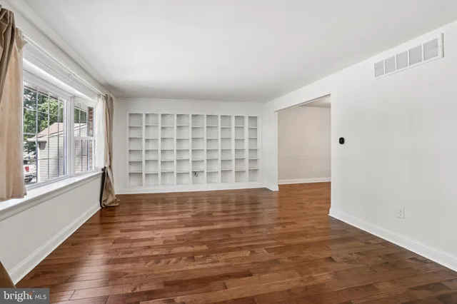 $564,000 | 266 St David Drive, Mount Laurel, NJ 08054