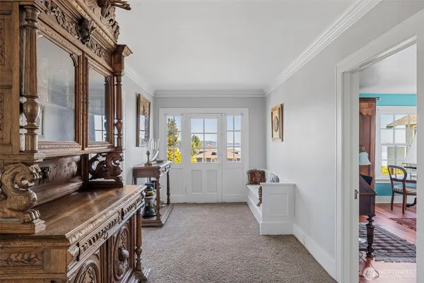 $1,595,000 | 4410 North 45th Street, Tacoma, WA 98407