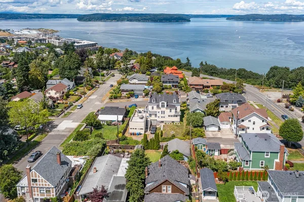 $1,595,000 | 4410 North 45th Street, Tacoma, WA 98407