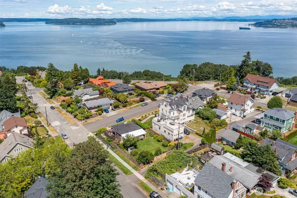 $1,595,000 | 4410 North 45th Street, Tacoma, WA 98407
