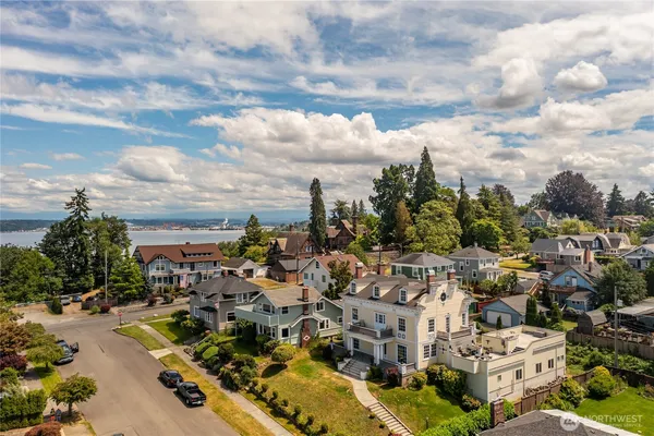 $1,595,000 | 4410 North 45th Street, Tacoma, WA 98407