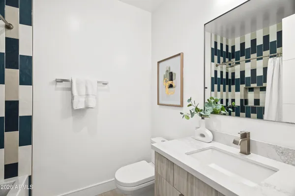 $4,599,000 | 4414 East Vermont Avenue South, Phoenix, AZ 85018