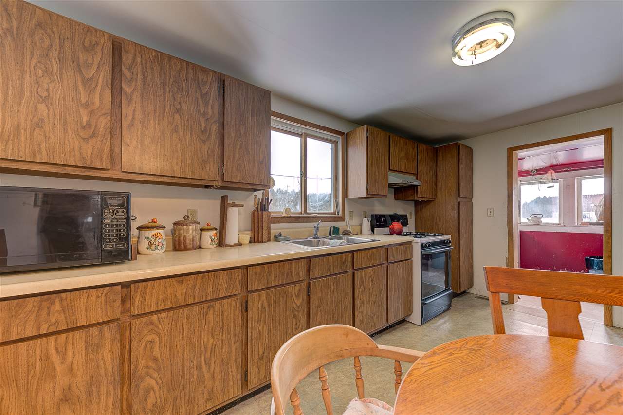 2441 Thomas Road Kalkaska, MI 49646 - Photo 4 of 49 1855213-3.JPG