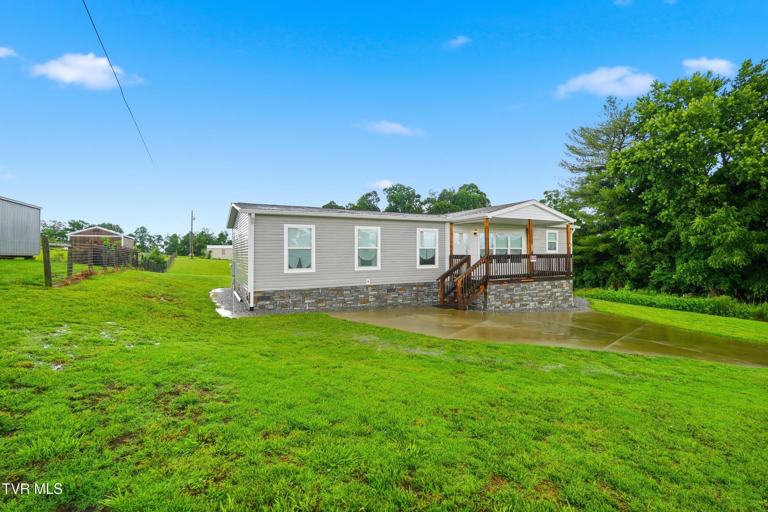 425 Pritchard Road Limestone, TN 37681 - Photo 2 of 43 2_dsc06646