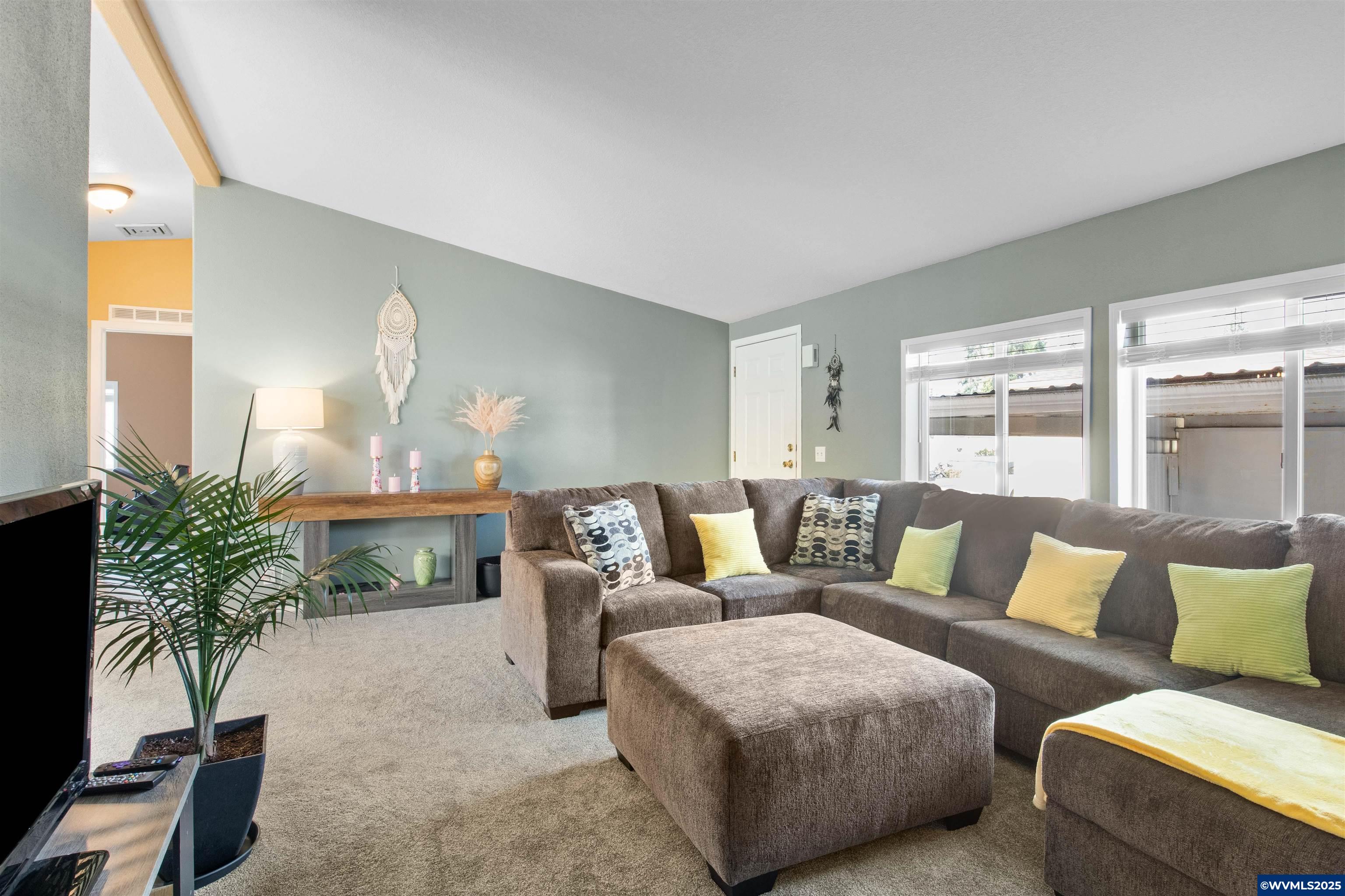 5422 Portland Road Northeast, Unit 22 Salem, OR 97305 - Photo 10 of 40