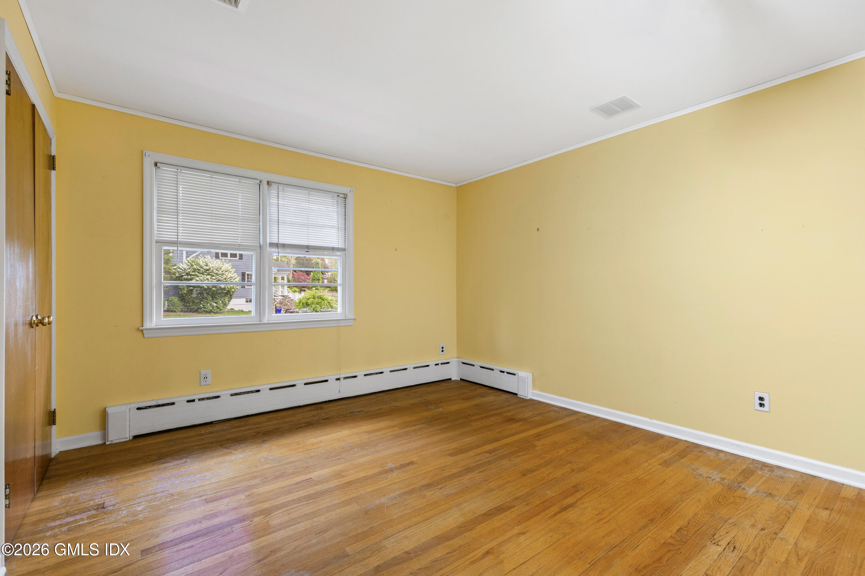 34 Ridge Road Cos Cob, CT 06807 - Photo 8 of 12 17-555A3190a