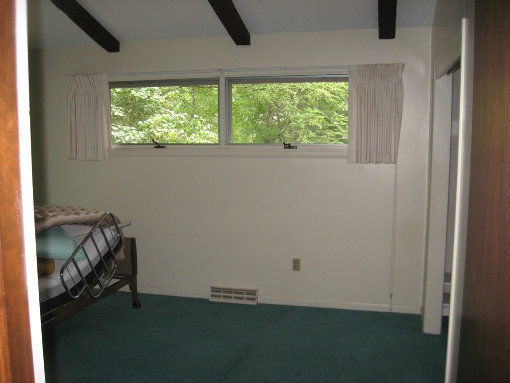 133 Flat Hills Road Amherst, MA 01002 - Photo 15 of 30