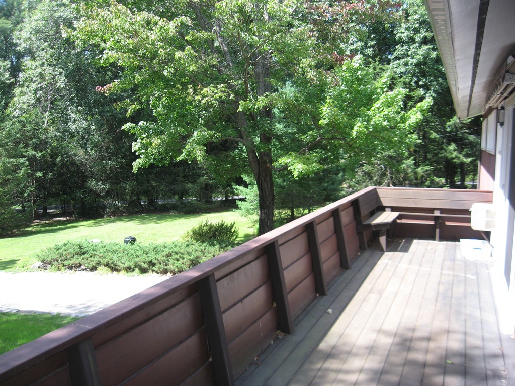 133 Flat Hills Road Amherst, MA 01002 - Photo 4 of 30