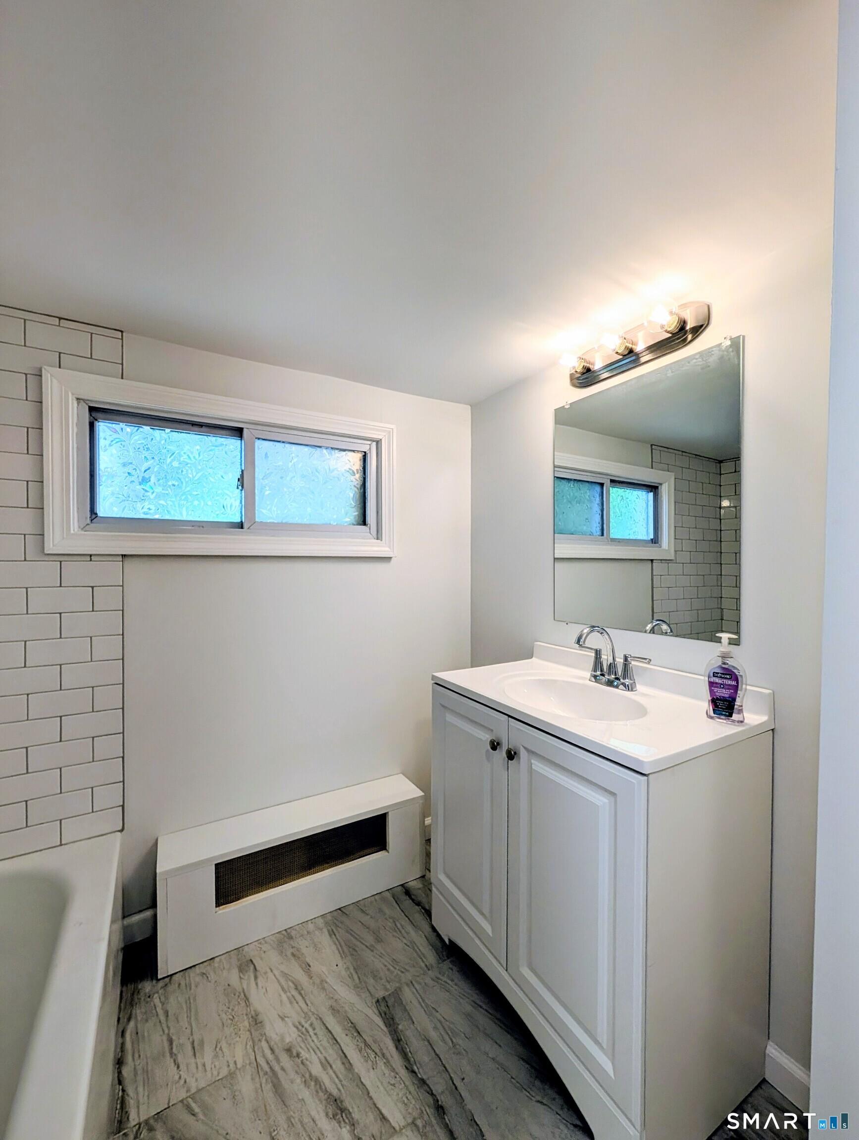 173 Daly Road Coventry, CT 06238 - Photo 15 of 27 Remodeled full bath.