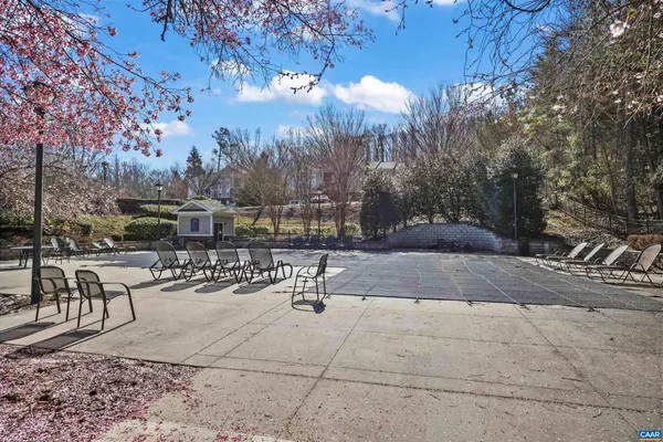 $219,900 | 140 Yellowstone Drive, Unit 303, Charlottesville, VA 22903