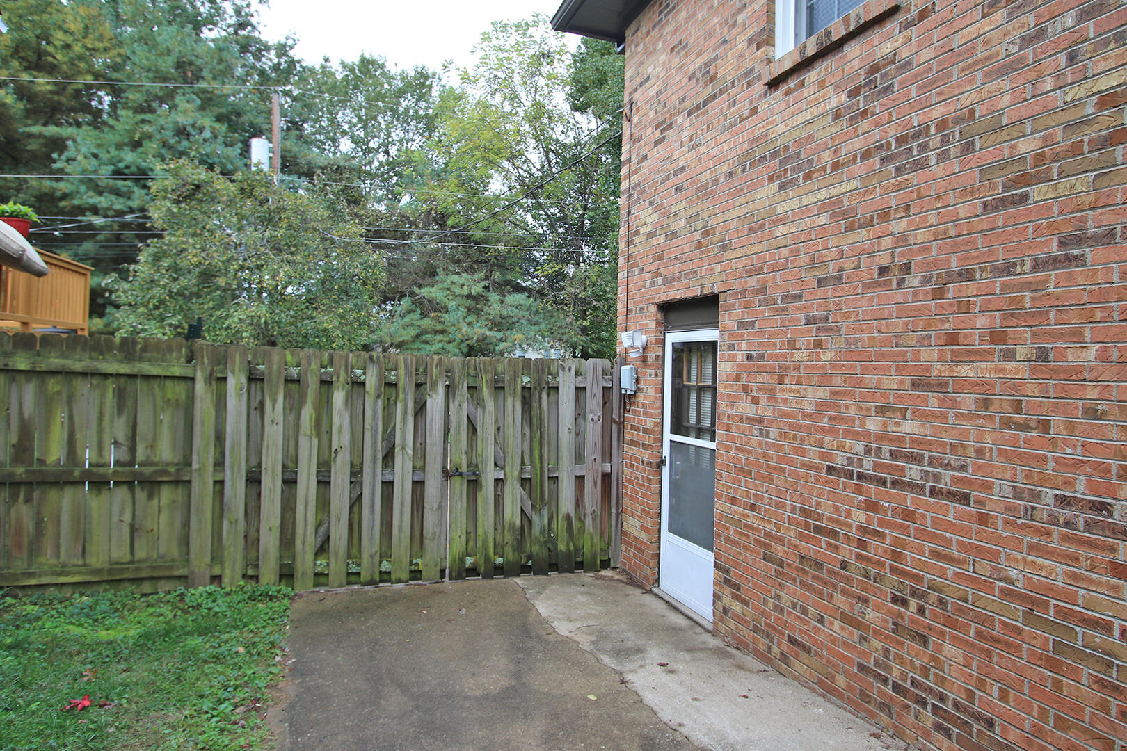 1080 Spring Run Road Lexington, KY 40514 - Photo 31 of 38 32a