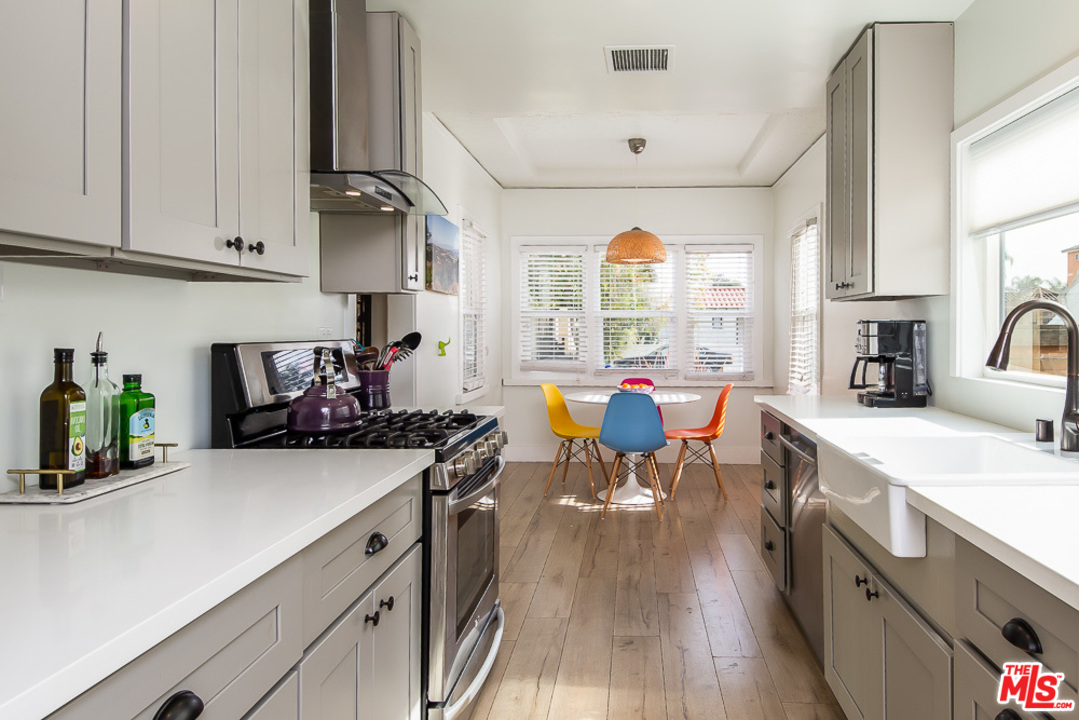 3017 Wellington Road Los Angeles, CA 90016 - Photo 8 of 24