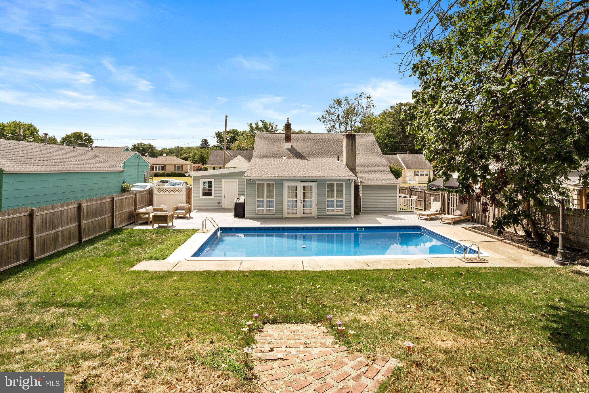 272 Clamer Road Trenton, NJ 08628 - Photo 20 of 21 Exterior back