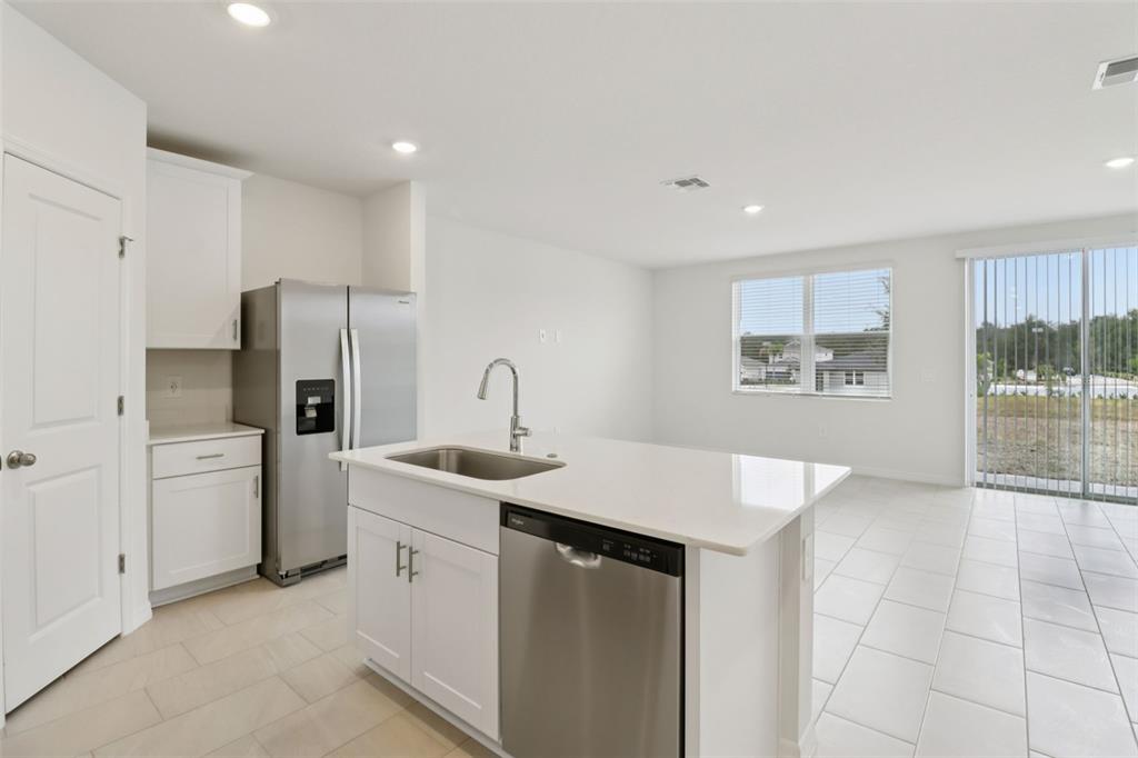 690 Muhly Way Lady Lake, FL 32159 - Photo 12 of 28