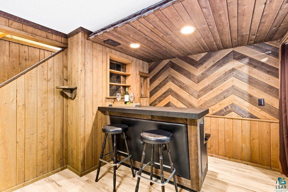 2344 Hutchinson Road Duluth, MN 55811 - Photo 31 of 34 Gallery Image 31