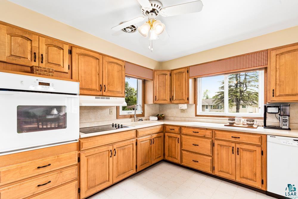 2344 Hutchinson Road Duluth, MN 55811 - Photo 8 of 34 Gallery Image 8